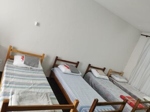 2 bedrooms, WiFi, bed sheets