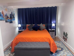 1 chambre, fer et planche à repasser, accès au Wi-Fi (inclus)
