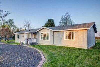 3BR Retreat in Prosser Perfect for Wine Lovers