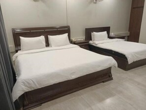 豪華雙人房 | 隔音、熨斗/熨衣板、免費無線上網