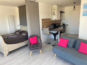 1 Schlafzimmer, Bügeleisen/Bügelbrett, kostenloses WLAN, Bettwäsche