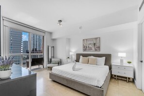 1 bedroom, iron/ironing board, travel cot, free WiFi - Brickell Nights, Icon Lights | 1BR Luxe Stay (Miami)