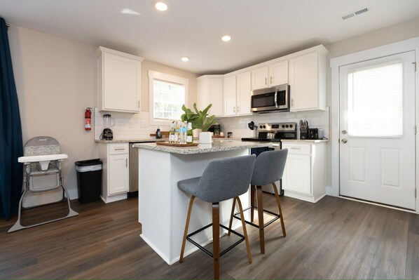 Microwave, oven, stovetop, dishwasher