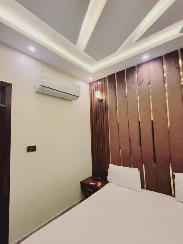 Chambre Deluxe double | Système d’insonorisation, fer et planche à repasser