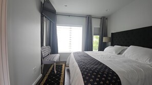 2 quartos, escrivaninha, Wi-Fi, roupa de cama