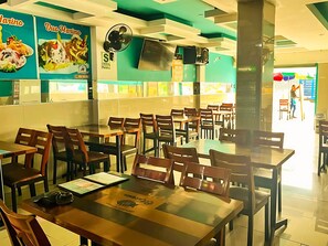 Restaurant - HOSTAL PARIS 1 (Lima)