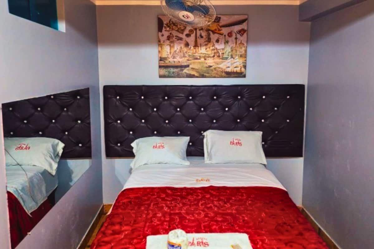 Deluxe-Einzelzimmer, 1 Queen-Bett, eigenes Bad