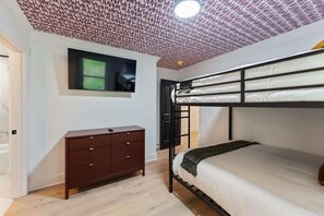 مكواة/لوح كي وواي فاي