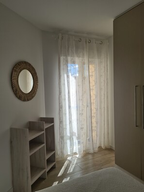 2 soverom, strykejern/-brett, wi-fi og sengetøy