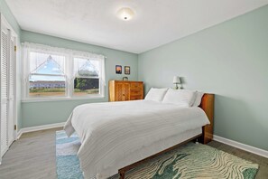 4 chambres, fer et planche à repasser, accès au Wi-Fi (inclus)