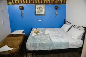 Deluxe kamer, 1 twee- of 2 eenpersoonsbedden, uitzicht op rivier