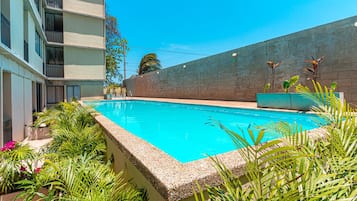 Udendørs pool