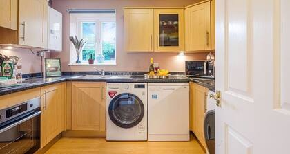 Single room close to city