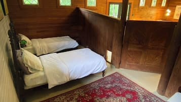 1 chambre, fer et planche à repasser, Wi-Fi gratuit, draps fournis