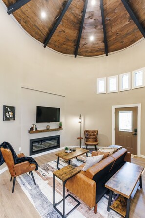 智能電視、壁爐