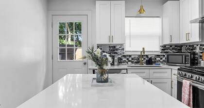 Cozy Home near NRG, Medical Centre, Toyota Centre with Hot Tub Spa, Arcade, BBQ