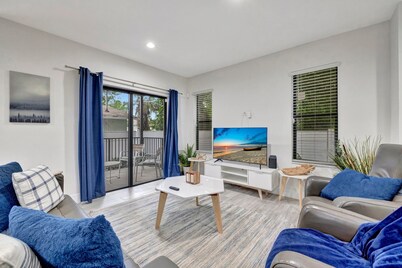 羅德岱堡海灘及市中心10分鐘聯排別墅