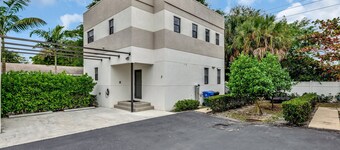 Townhome-10 mins to FTL Beach & Downtown