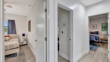 Family Townhome, 3 Bedrooms, Non Smoking | Premium bedding, desk, laptop workspace, iron/ironing board