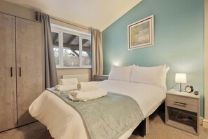 4 bedrooms, iron/ironing board, travel cot, WiFi