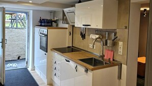 Private kitchen - Smart, central apartment - garden - barbecue (Bückeburg)