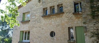 Large villa 10 minutes from the Nîmes Arena