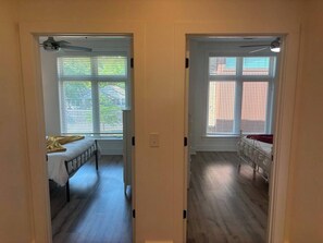 2 bedrooms, desk, iron/ironing board, free WiFi