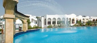 Dreams Vacation Resort