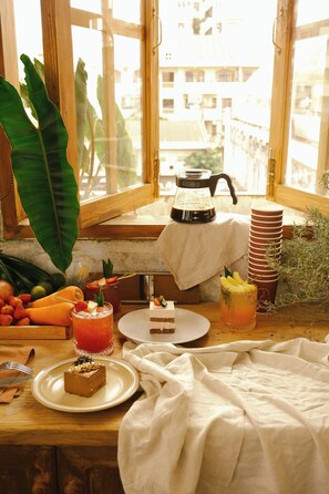 Deluxe Studio Suite, Mountain View | In-room dining - THE 9TH ELEMENT HOTEL (Pokhara)