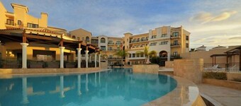 DoubleTree by Hilton La Torre Golf & Spa Resort