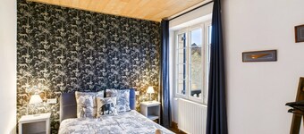 New! Magnificent renovated country house in peaceful setting with forest and meadow