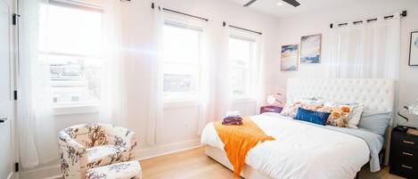 5 camere, una scrivania, ferro/asse da stiro, culla da viaggio