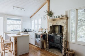 Microwave, oven, stovetop, toaster