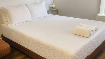 Free WiFi, bed sheets, wheelchair access