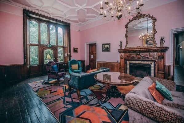 Living area - Cbh Ruthin Castle Hotel and Spa (Ruthin)