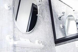 ห้องน้ำ