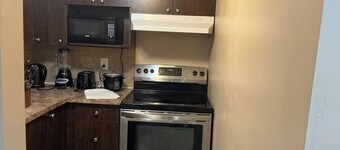 Family Friendly Basement Suite near to Spruce Meadows