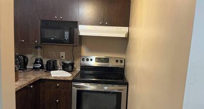 Family Friendly Basement Suite near to Spruce Meadows
