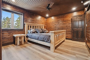 8 chambres, lit parapluie, Wi-Fi gratuit, draps fournis