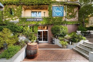Bahagian luar
