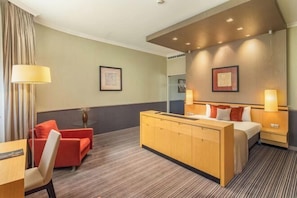 Cots/infant beds