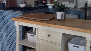 Coffee/tea maker, fridge, microwave, stovetop - The Blue Coconut • Pool • Pergola • Steps from Boqueron Beach (Boquerón)