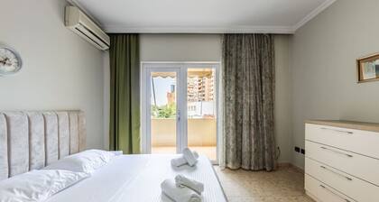 New Bazaar Panorama by PikHost