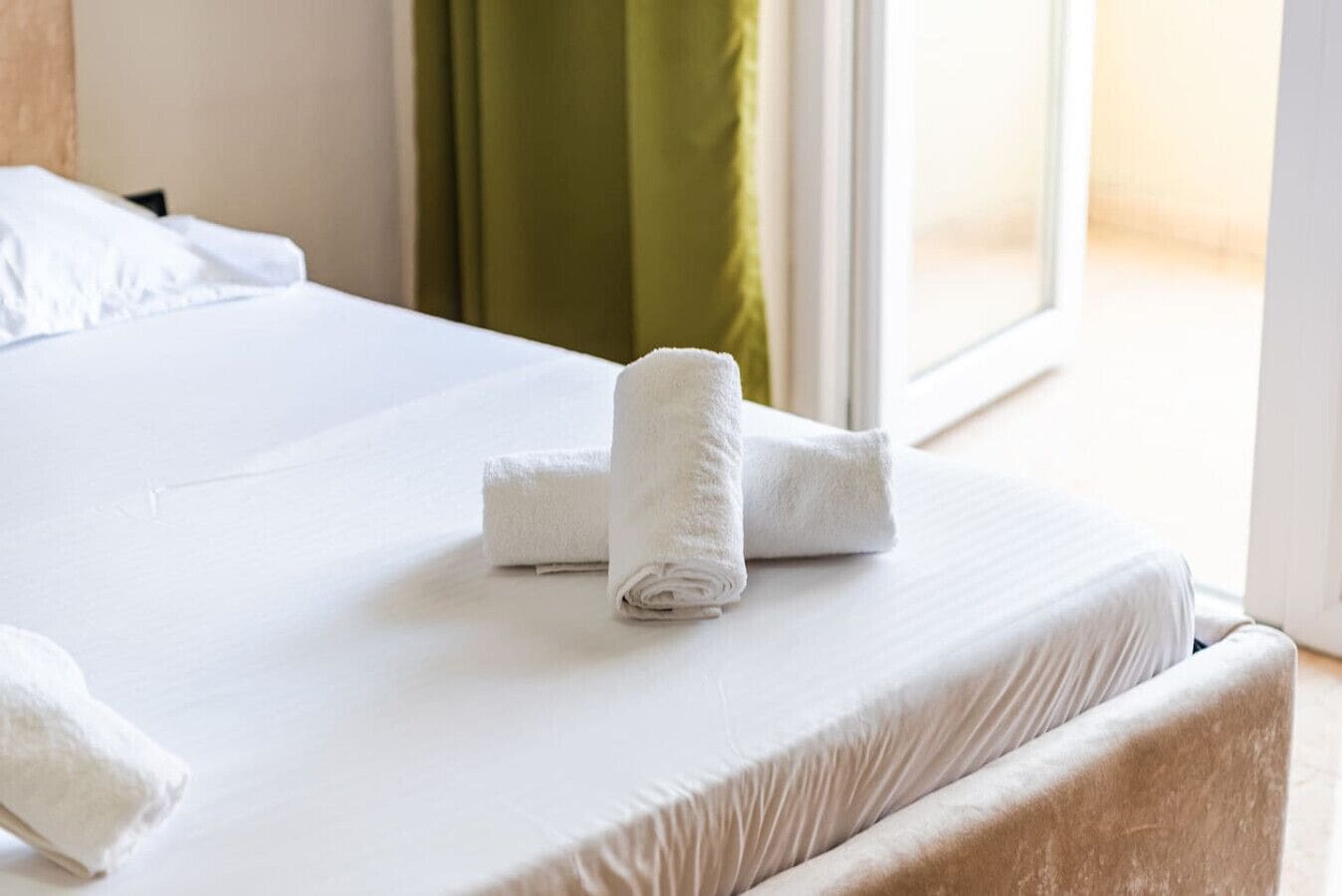 2 bedrooms, iron/ironing board, WiFi (free), bed sheets
