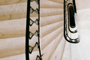 Interior - Mona Athens (Athens)