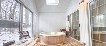 Spacious Poconos Home on Golf Course With Lake/Beach Access, Hot Tub, Grill