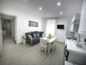 Interior - Bright apartment 10 minutes from Ortigia (Siracusa)