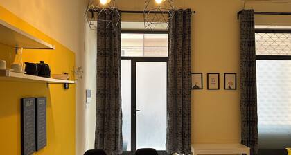 Station Apartment West