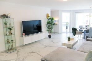 Smart-tv och böcker