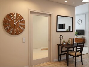 Apartment, 2 Bedrooms | In-room dining - Melrose Rooftop Boutique Residences (Los Angeles)